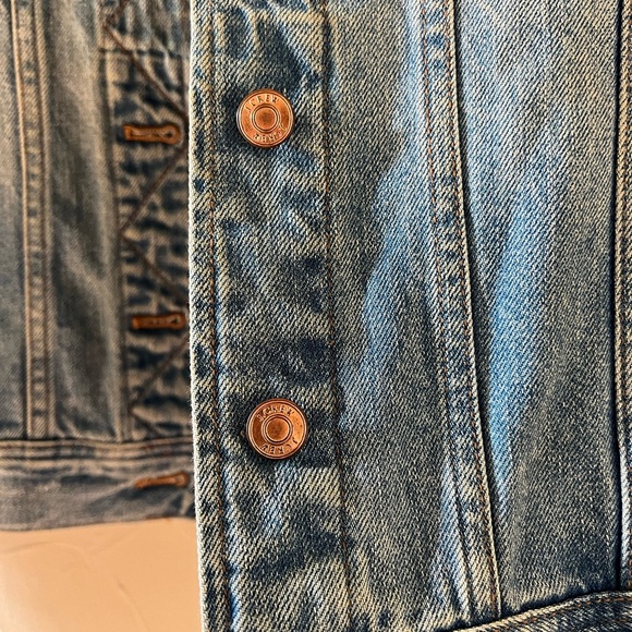 J.Crew Women’s Medium Wash Denim Jacket Small - Picture 3 of 3